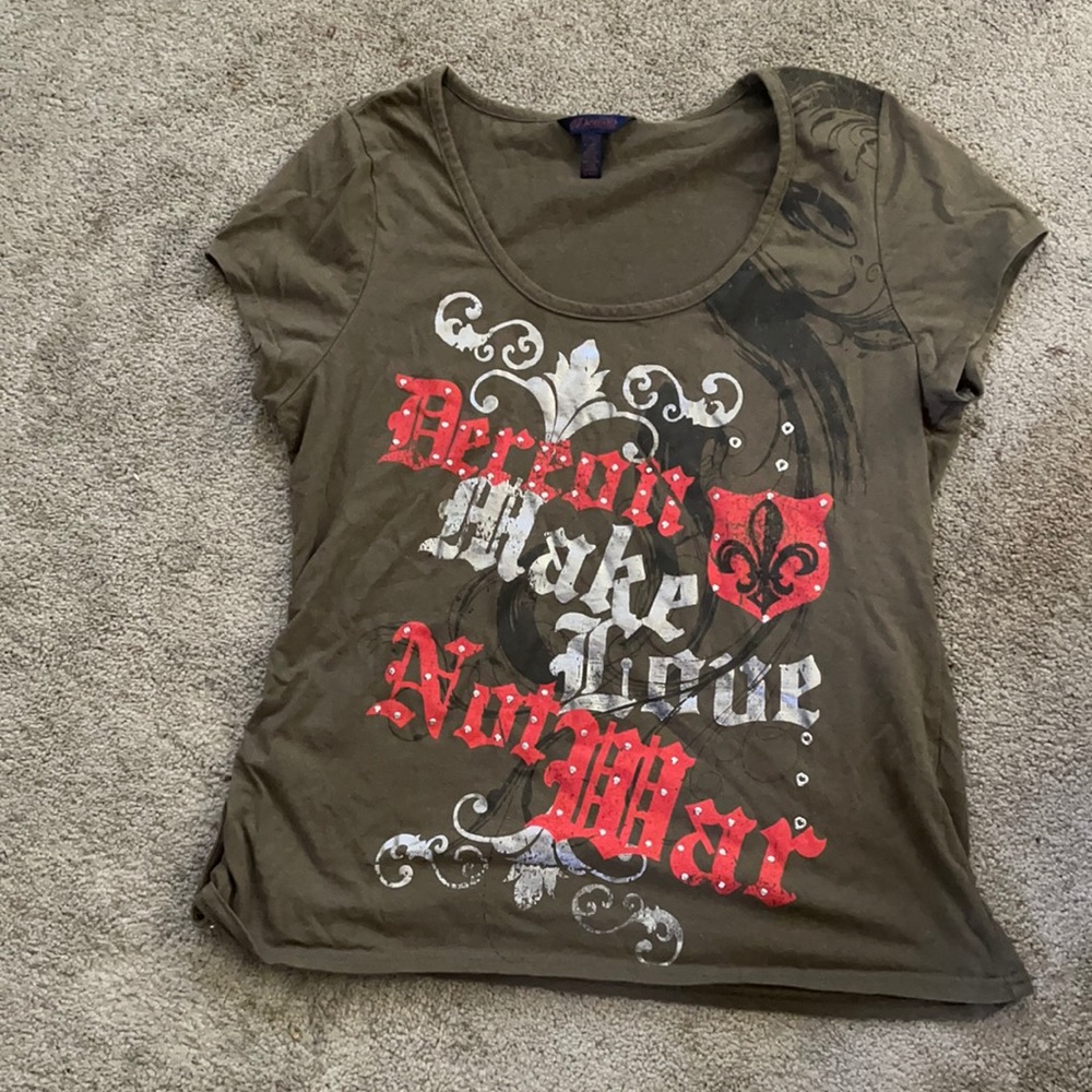 House of Dereon cute tee top